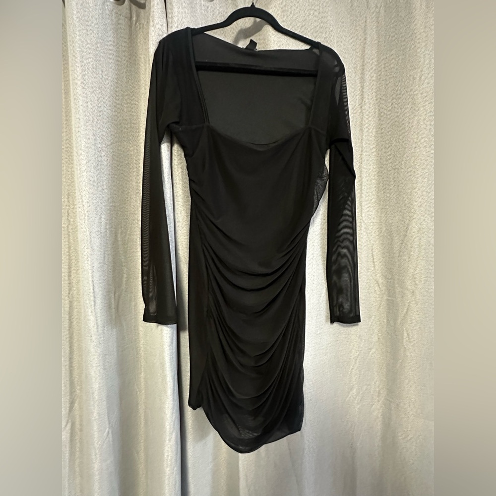 Elegant Black Long Sleeve Dress